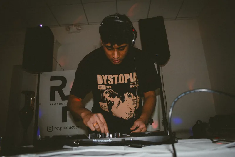 Nightlife photography by Shmitty Media at RXR in West Hills